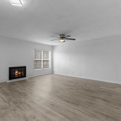 11887 Algonquin Drive, Houston, TX 77089