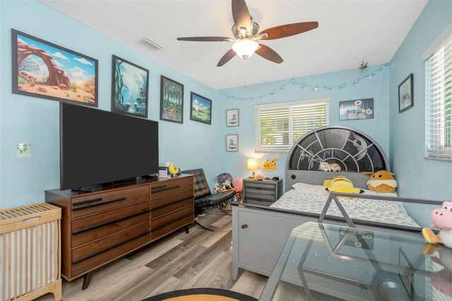 302 LIMONA ROAD, Brandon, FL 33510