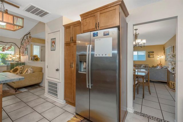 302 LIMONA ROAD, Brandon, FL 33510