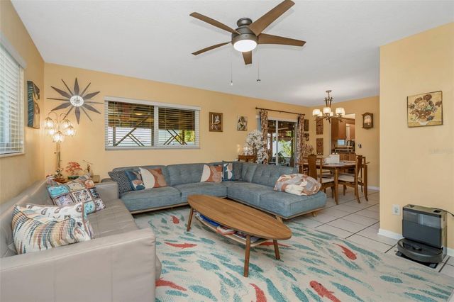 302 LIMONA ROAD, Brandon, FL 33510