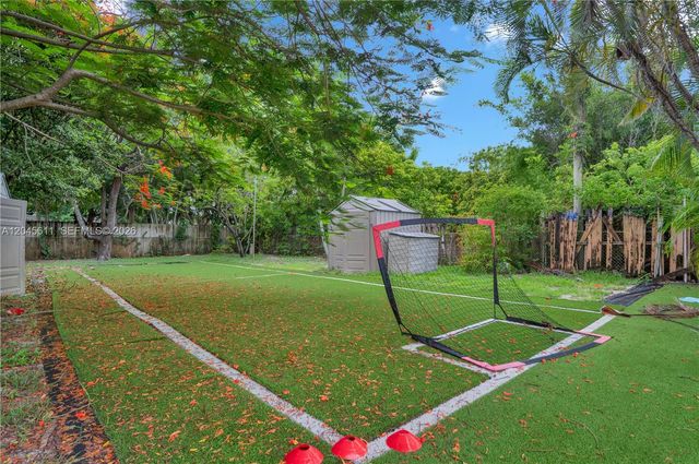 2827 Adams Street, Hollywood, FL 33020