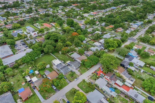 2827 Adams Street, Hollywood, FL 33020
