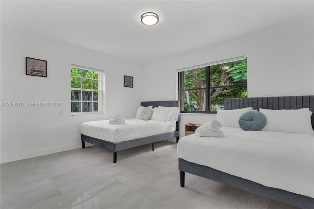 2827 Adams Street, Hollywood, FL 33020