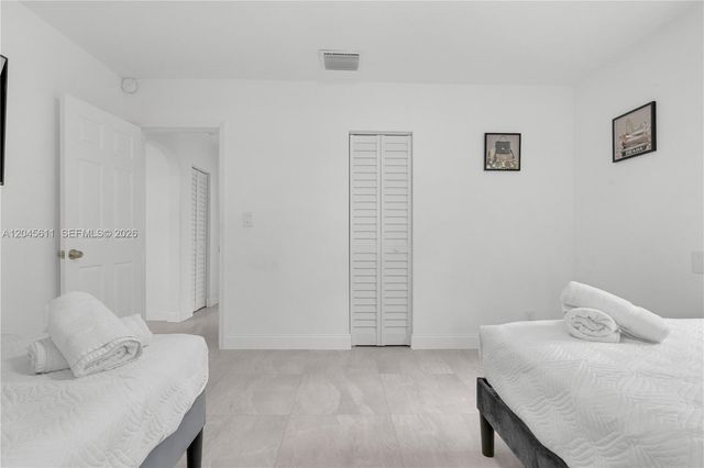 2827 Adams Street, Hollywood, FL 33020