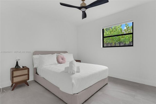 2827 Adams Street, Hollywood, FL 33020