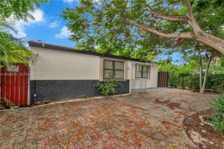 2827 Adams Street, Hollywood, FL 33020
