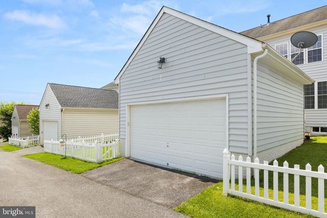 80 BATTLEFIELD DR, Charles Town, WV 25414
