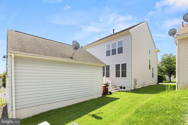 80 BATTLEFIELD DR, Charles Town, WV 25414