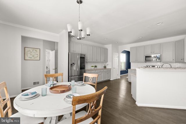 80 BATTLEFIELD DR, Charles Town, WV 25414