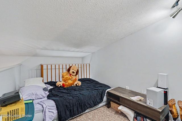 1100 E Oak St, Louisville, KY 40204