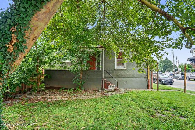 1100 E Oak St, Louisville, KY 40204