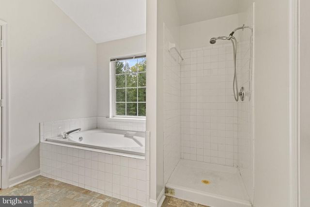 3517 LANCASTER RING RD, Fredericksburg, VA 22408