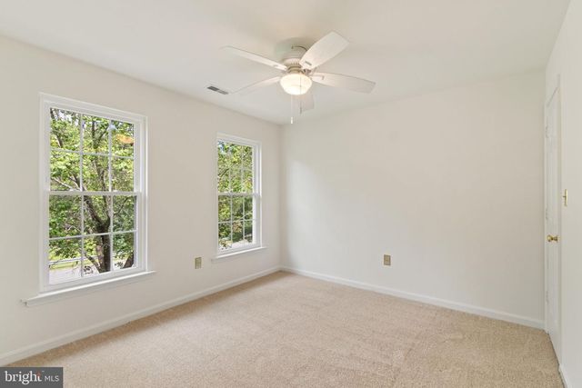 3517 LANCASTER RING RD, Fredericksburg, VA 22408