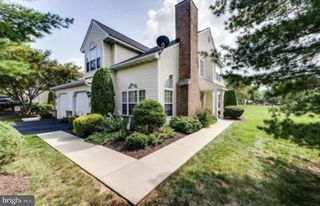 112 HICKORY LN, Reading, PA 19610