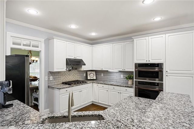 3071 Winborn Ridge NW, Kennesaw, GA 30152