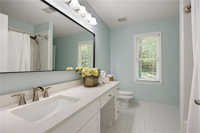 3071 Winborn Ridge NW, Kennesaw, GA 30152