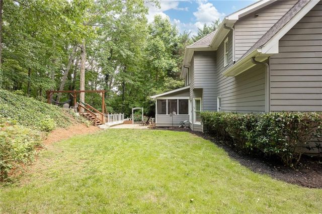 3071 Winborn Ridge NW, Kennesaw, GA 30152