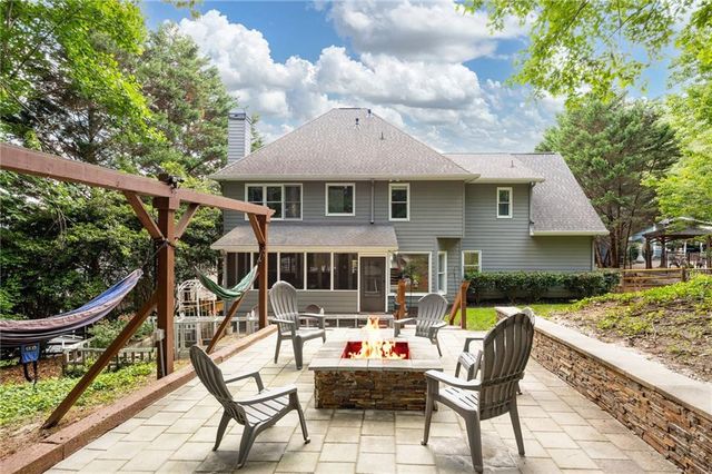 3071 Winborn Ridge NW, Kennesaw, GA 30152
