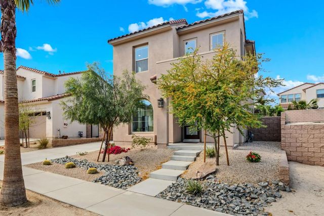 35821 Cannon Drive, Palm Desert, CA 92211