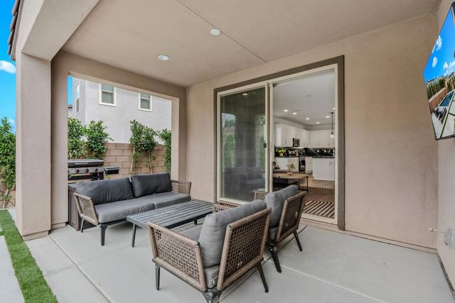 35821 Cannon Drive, Palm Desert, CA 92211