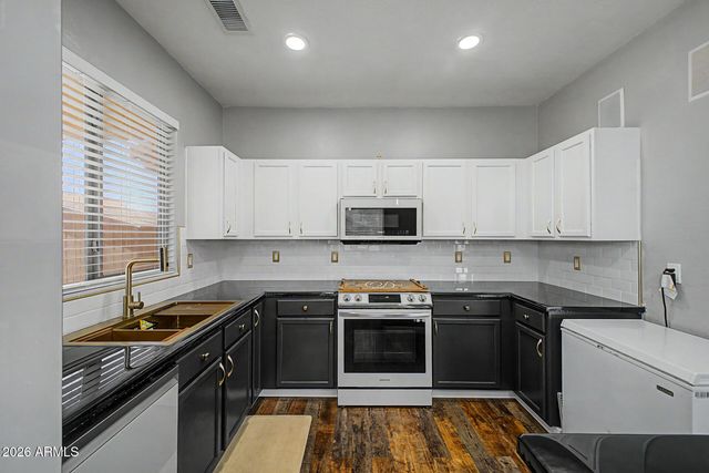 17492 N 167TH Drive, Surprise, AZ 85374
