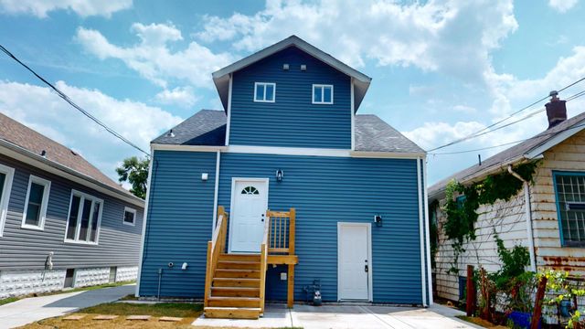 929 Drackert Street, Hammond, IN 46320
