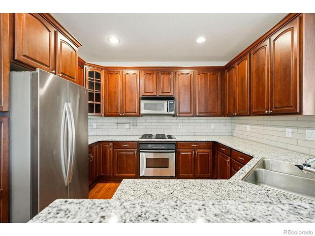 52 Lakeview Circle, Fort Morgan, CO 80701