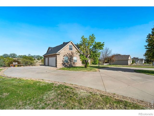 52 Lakeview Circle, Fort Morgan, CO 80701