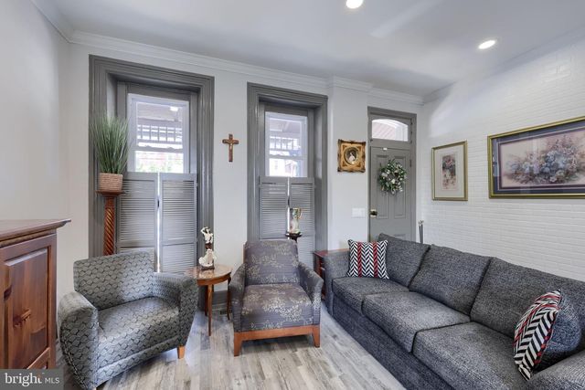 338 N 3RD ST, Columbia, PA 17512