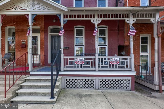 338 N 3RD ST, Columbia, PA 17512