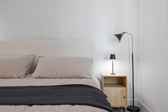 2329 Hampton Drive, Houston, TX 77088