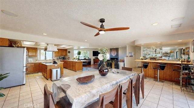 17850 Vista Del Lago, Riverside, CA 92503