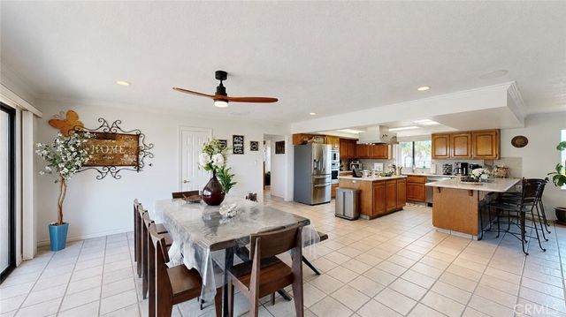 17850 Vista Del Lago, Riverside, CA 92503