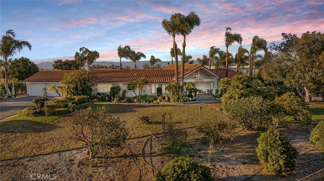 17850 Vista Del Lago, Riverside, CA 92503