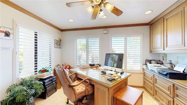 17850 Vista Del Lago, Riverside, CA 92503