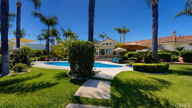 17850 Vista Del Lago, Riverside, CA 92503