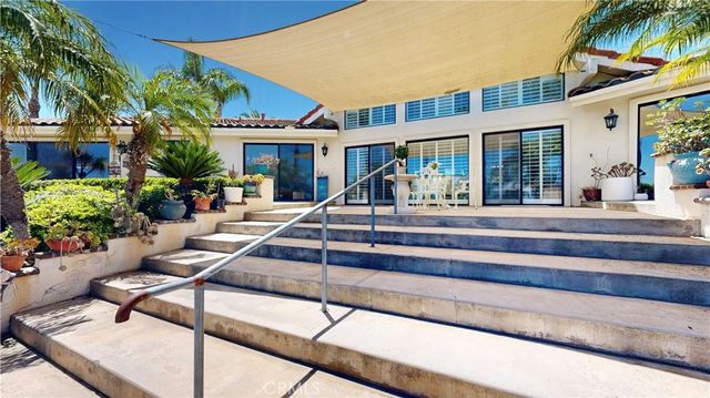 17850 Vista Del Lago, Riverside, CA 92503