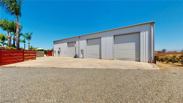 17850 Vista Del Lago, Riverside, CA 92503