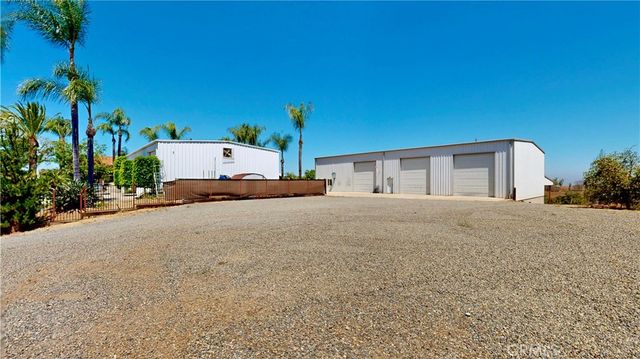 17850 Vista Del Lago, Riverside, CA 92503