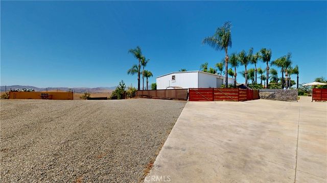 17850 Vista Del Lago, Riverside, CA 92503