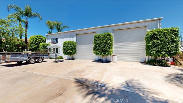 17850 Vista Del Lago, Riverside, CA 92503