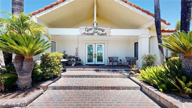 17850 Vista Del Lago, Riverside, CA 92503