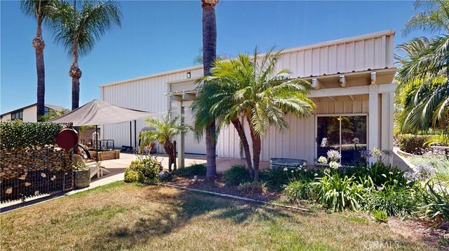 17850 Vista Del Lago, Riverside, CA 92503