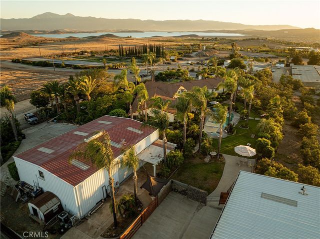 17850 Vista Del Lago, Riverside, CA 92503