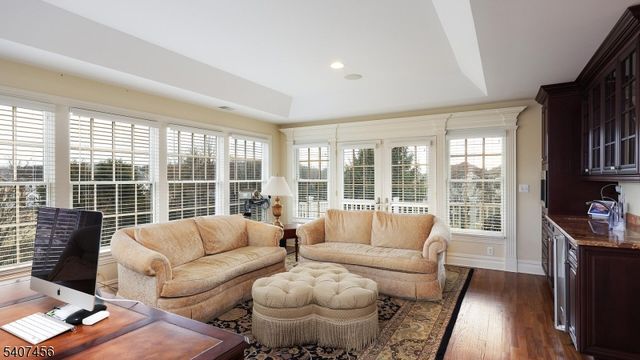 1 Hayduk Dr, Edison Twp., NJ 08820