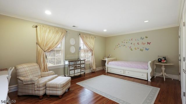 1 Hayduk Dr, Edison Twp., NJ 08820