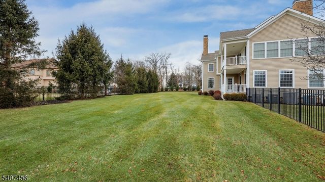 1 Hayduk Dr, Edison Twp., NJ 08820