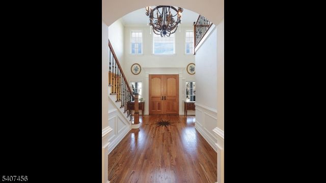 1 Hayduk Dr, Edison Twp., NJ 08820