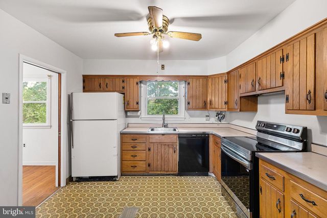 1909 BRANT RD, Wilmington, DE 19810