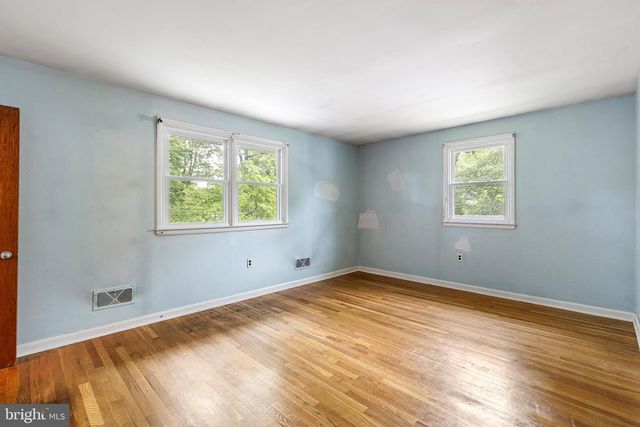 1909 BRANT RD, Wilmington, DE 19810